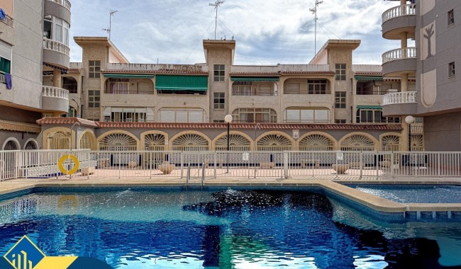 Begagnad - Lägenhet - Torrevieja - Acequion