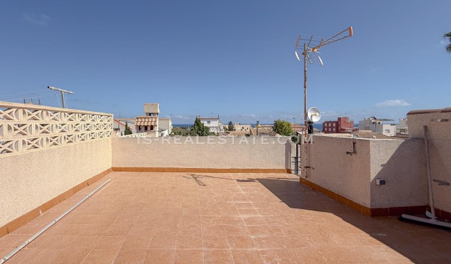Begagnad - Villa - Torrevieja - Zona los Frutales