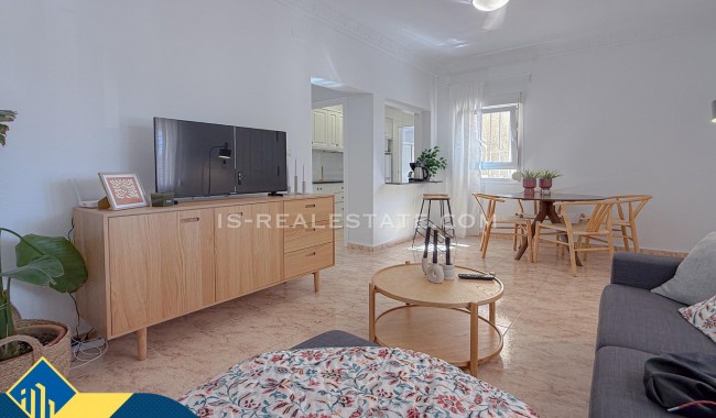 Begagnad - Villa - Torrevieja - Zona los Frutales