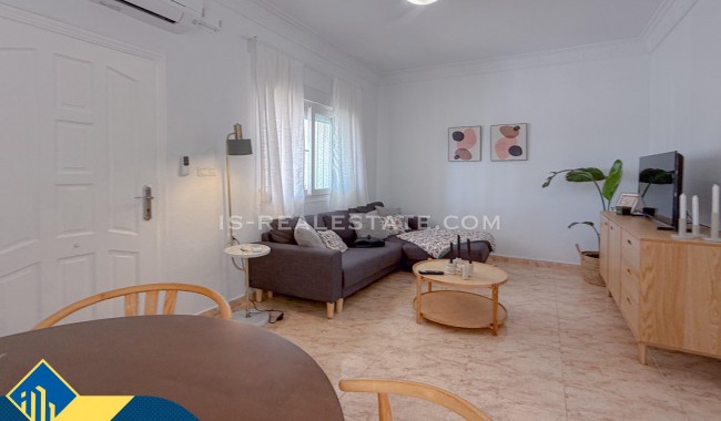 Begagnad - Villa - Torrevieja - Zona los Frutales