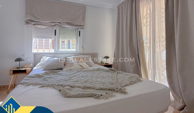 Begagnad - Villa - Torrevieja - Zona los Frutales