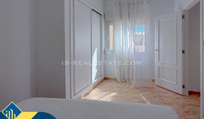 Begagnad - Villa - Torrevieja - Zona los Frutales