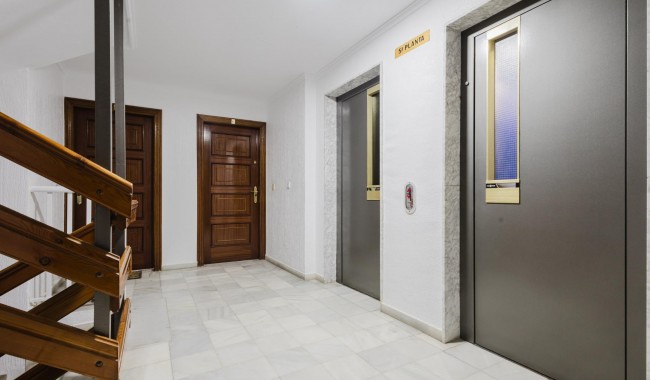 Begagnad - Lägenhet - Torrevieja - Acequion