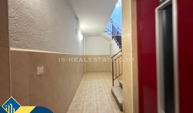 Segunda mano - Apartamento - Torrevieja - Paseo maritimo