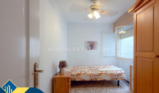 Segunda mano - Apartamento - Torrevieja - Paseo maritimo