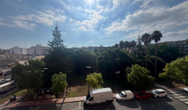 Begagnad - Lägenhet - Torrevieja - Acequion