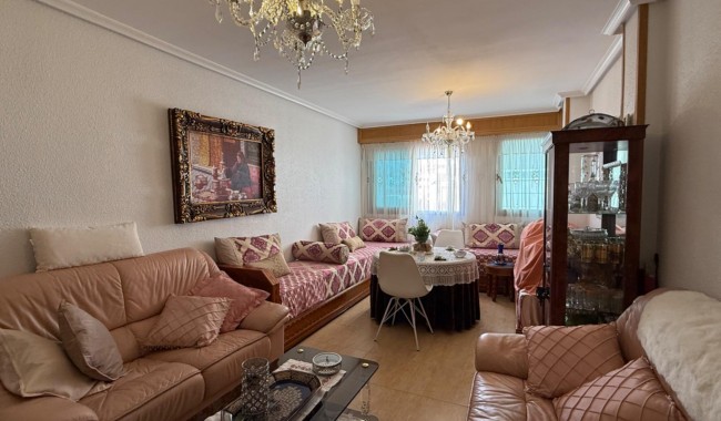 Segunda mano - Apartamento - Torrevieja - Centro