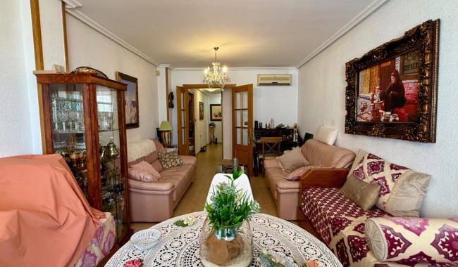 Segunda mano - Apartamento - Torrevieja - Centro