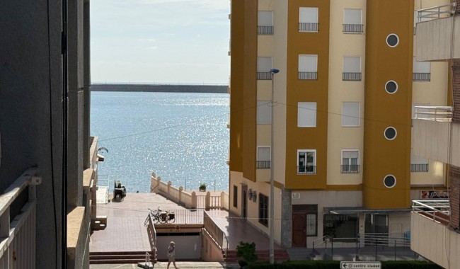 Lägenhet - Begagnad - Torrevieja - Acequion
