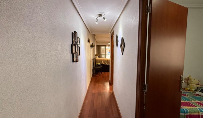 Begagnad - Lägenhet - Torrevieja - Acequion