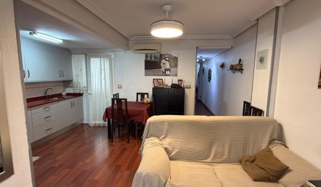 Begagnad - Lägenhet - Torrevieja - Acequion