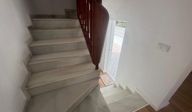 Begagnad - Radhus - Torrevieja - Los Frutales