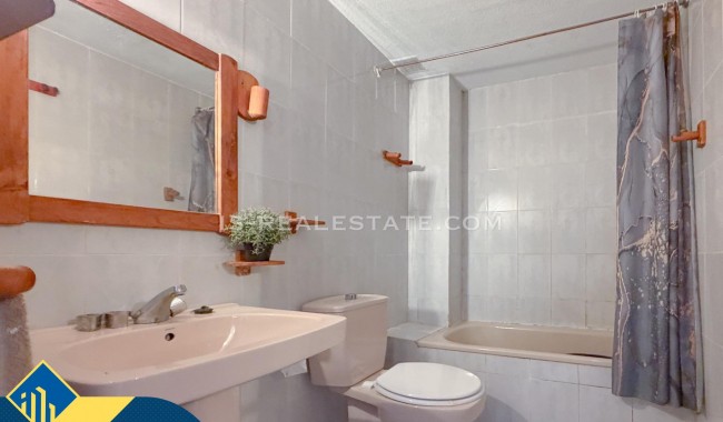 Resale - Studio - Torrevieja - Paseo maritimo