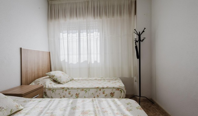 Begagnad - Lägenhet - Torrevieja - Acequion