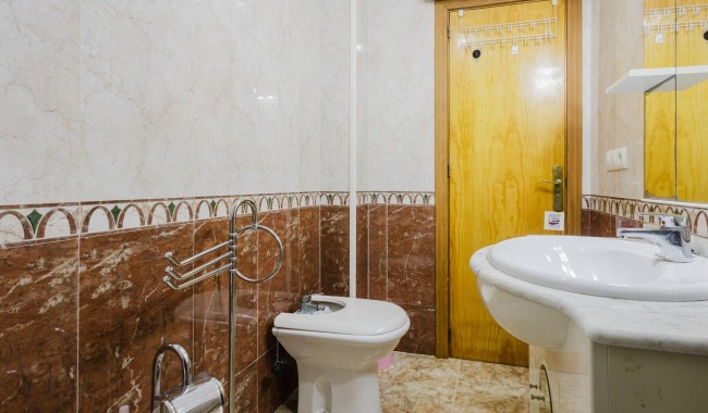 Begagnad - Lägenhet - Torrevieja - Acequion