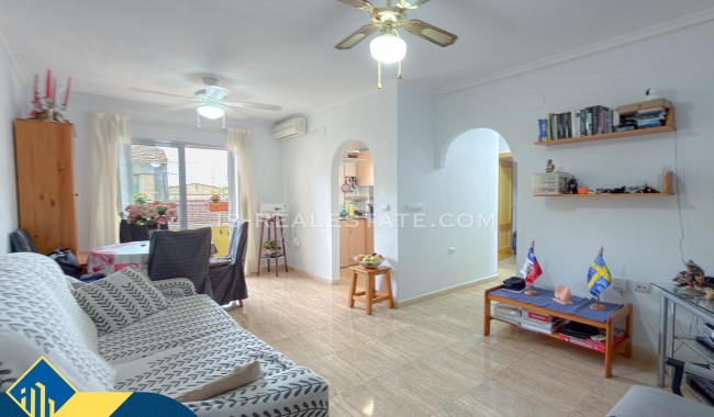 Sprzedaż - Apartament - Torrevieja - Paseo maritimo