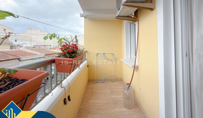Sprzedaż - Apartament - Torrevieja - Paseo maritimo