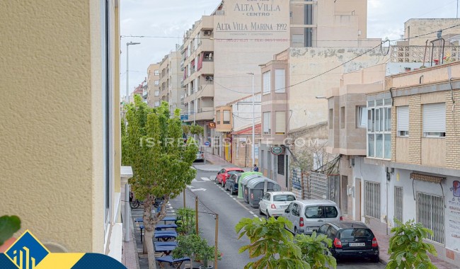 Sprzedaż - Apartament - Torrevieja - Paseo maritimo