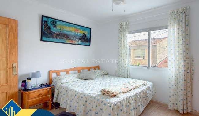 Sprzedaż - Apartament - Torrevieja - Paseo maritimo