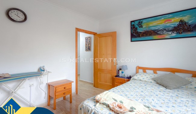 Sprzedaż - Apartament - Torrevieja - Paseo maritimo