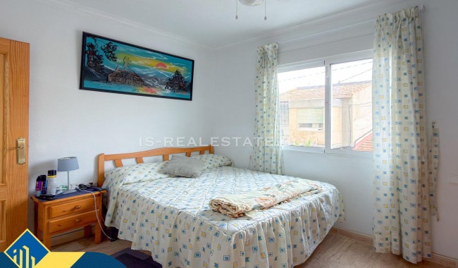 Sprzedaż - Apartament - Torrevieja - Paseo maritimo