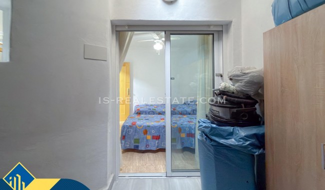 Sprzedaż - Apartament - Torrevieja - Paseo maritimo