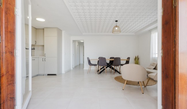 Begagnad - Lägenhet - Torrevieja - Acequion