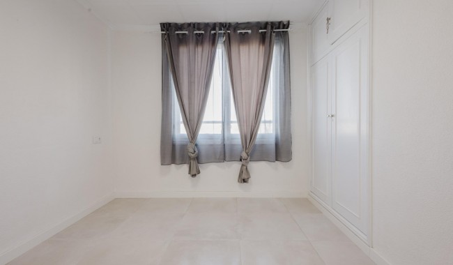 Begagnad - Lägenhet - Torrevieja - Acequion