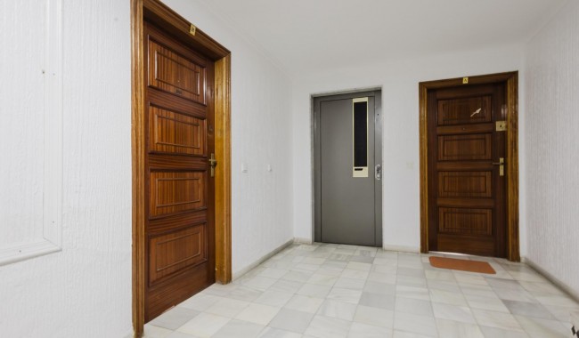 Begagnad - Lägenhet - Torrevieja - Acequion