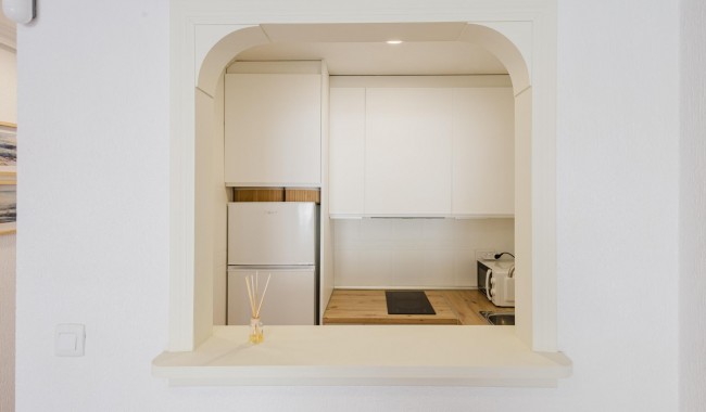 Segunda mano - Apartamento - Torrevieja - Puerto