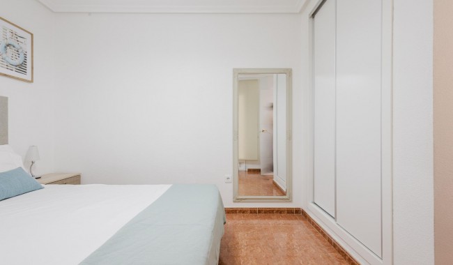 Segunda mano - Apartamento - Torrevieja - Puerto