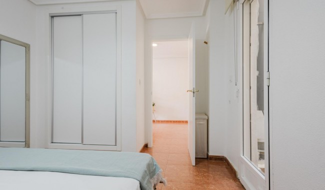 Segunda mano - Apartamento - Torrevieja - Puerto