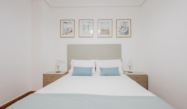 Segunda mano - Apartamento - Torrevieja - Puerto