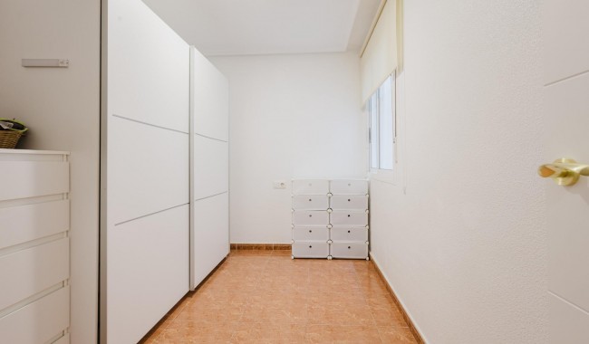 Segunda mano - Apartamento - Torrevieja - Puerto