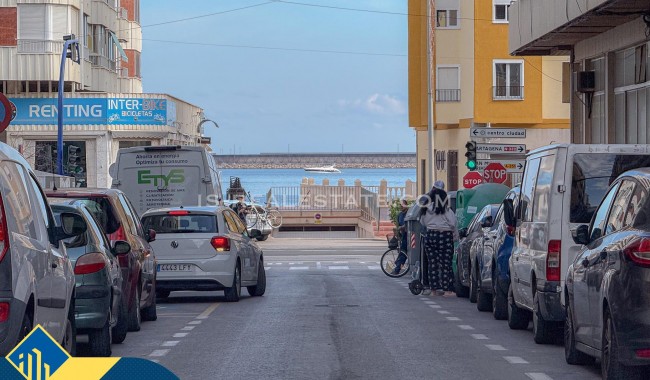 Segunda mano - Apartamento - Torrevieja - Acequion