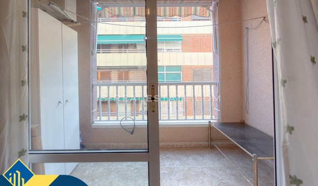 Segunda mano - Apartamento - Torrevieja - Acequion