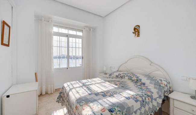 Begagnad - Lägenhet - Torrevieja - Acequion