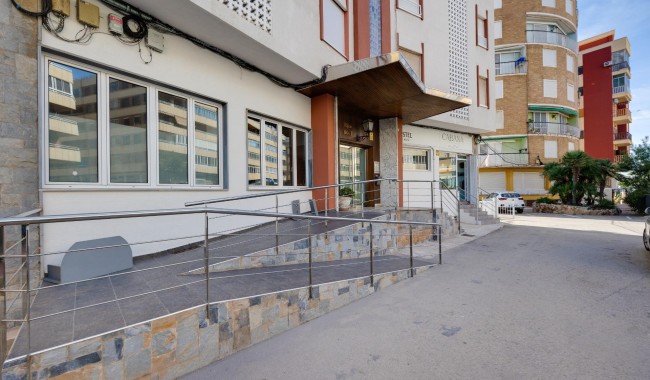 Begagnad - Lägenhet - Torrevieja - Acequion