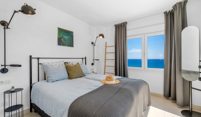 Sprzedaż - Apartament - Torrevieja - Punta Prima