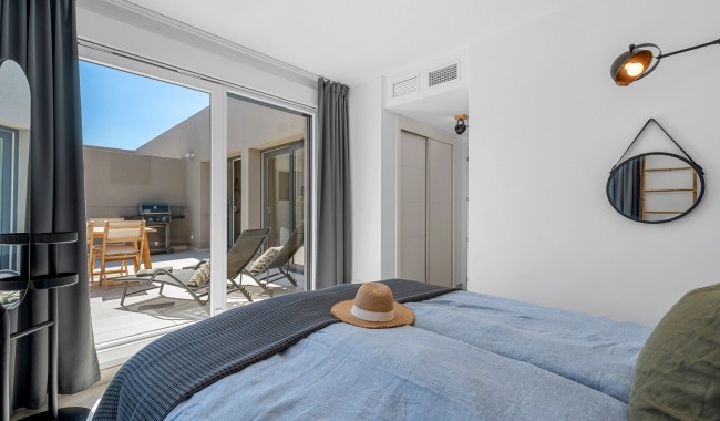 Sprzedaż - Apartament - Torrevieja - Punta Prima