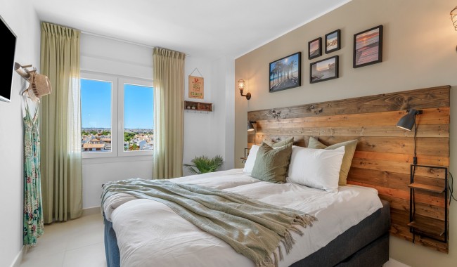 Sprzedaż - Apartament - Torrevieja - Punta Prima