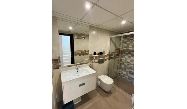 Segunda mano - Villa - Torrevieja - Aguas Nuevas