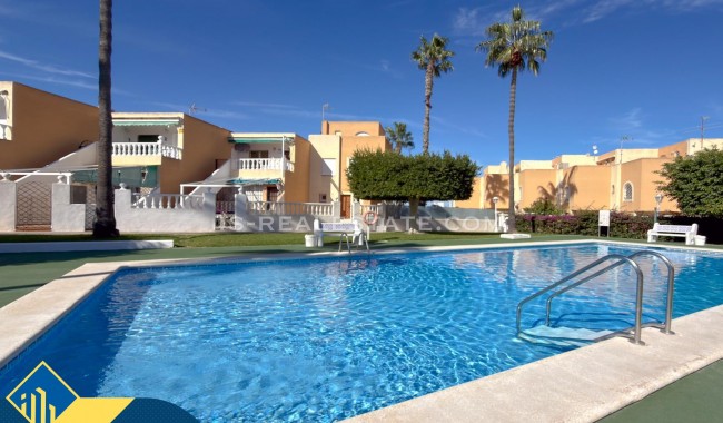 Begagnad - Radhus - Torrevieja - Torreblanca