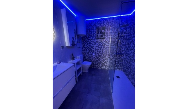 Resale - Apartment - Torrevieja - Centro