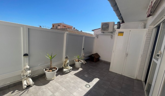 Resale - Apartment - Torrevieja - Centro