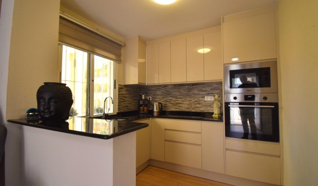 Begagnad - Villa - Orihuela - Villamartín