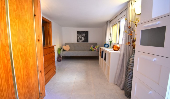 Begagnad - Villa - Orihuela - Villamartín