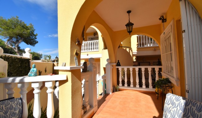 Begagnad - Villa - Orihuela - Villamartín