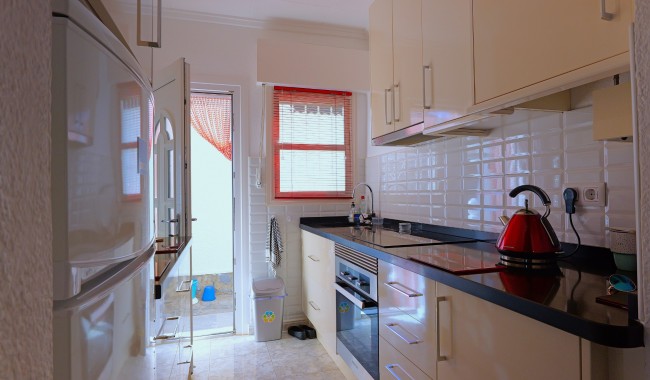 Begagnad - Villa - Torrevieja - Urbanización San Luis