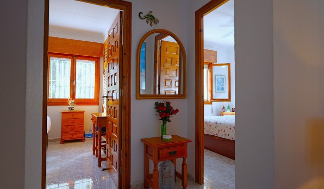 Begagnad - Villa - Torrevieja - Urbanización San Luis